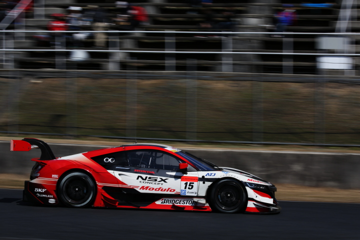 公式テスト岡山: 武藤英紀／オリバー・ターベイ組（GT500クラス・ドラゴモデューロNSX CONCEPT-GT）