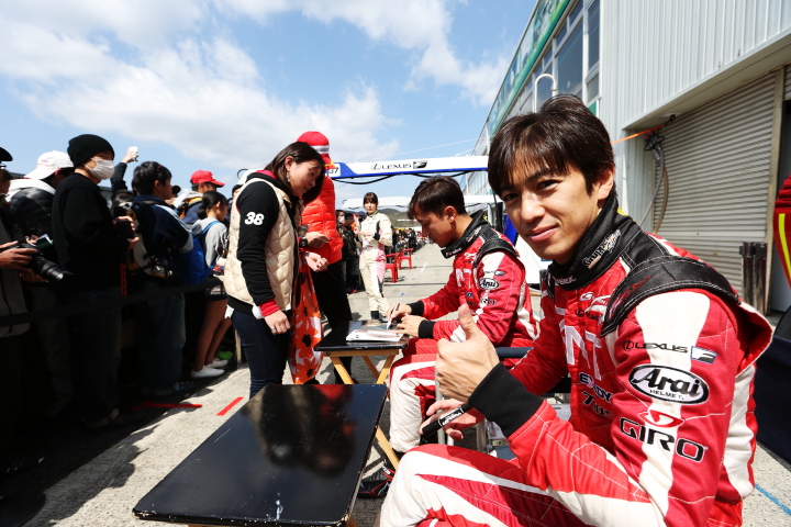 公式テスト岡山: 立川祐路（LEXUS TEAM ZENT CERUMO）