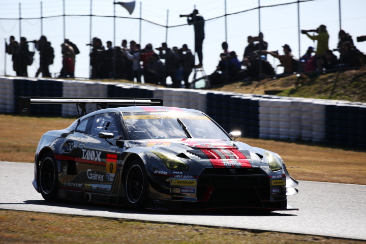 公式テスト岡山: アンドレ・クート／富田竜一郎組（GT300クラス・GAINER TANAX GT-R）