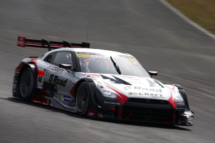 公式練習: 本山哲（S Road CRAFTSPORTS GT-R）
