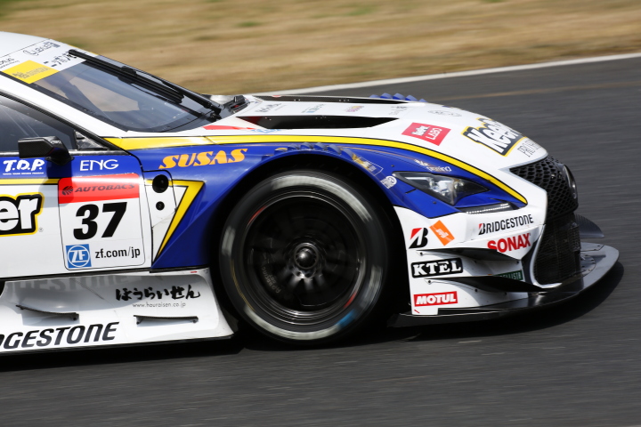 公式練習: ジェームス・ロシター／平川亮組（GT500クラス・KeePer TOM'S RC F）