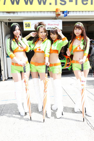 ピットウォーク: レースクイーン