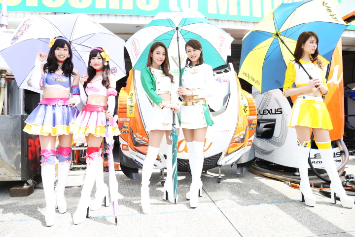 ピットウォーク: レースクイーン