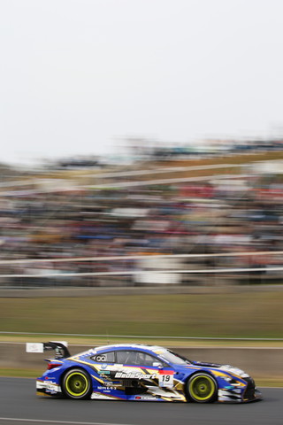 ノックアウト予選Q1: 関口雄飛（WedsSport ADVAN RC F）