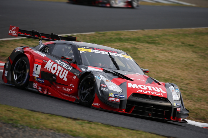ノックアウト予選Q2: ロニー・クインタレッリ（MOTUL AUTECH GT-R）