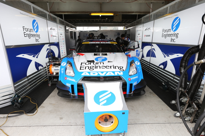 GTキッズウォーク: GT500クラス・フォーラムエンジニアリングADVAN GT-R