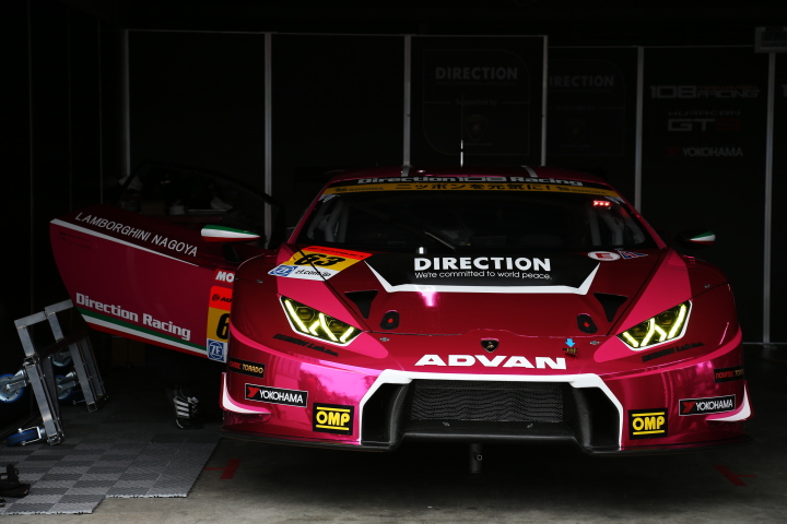 ピットウォーク: GT300クラス・DIRECTION 108 HURACAN