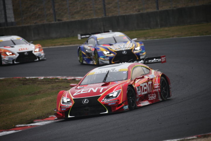 決勝レース: 石浦宏明（ZENT CERUMO RC F）