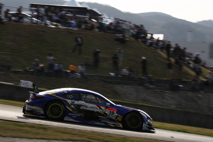 決勝レース: 国本雄資（WedsSport ADVAN RC F）