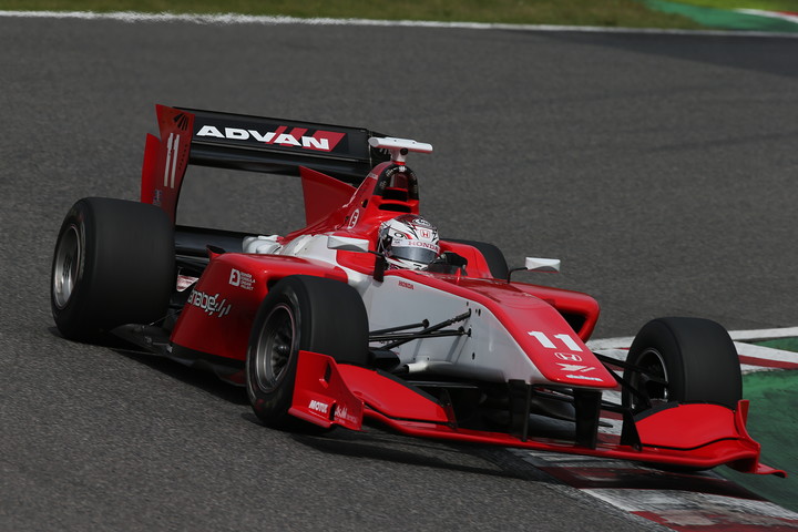 フリー走行2回目: トップタイムは伊沢拓也（REAL SF14）