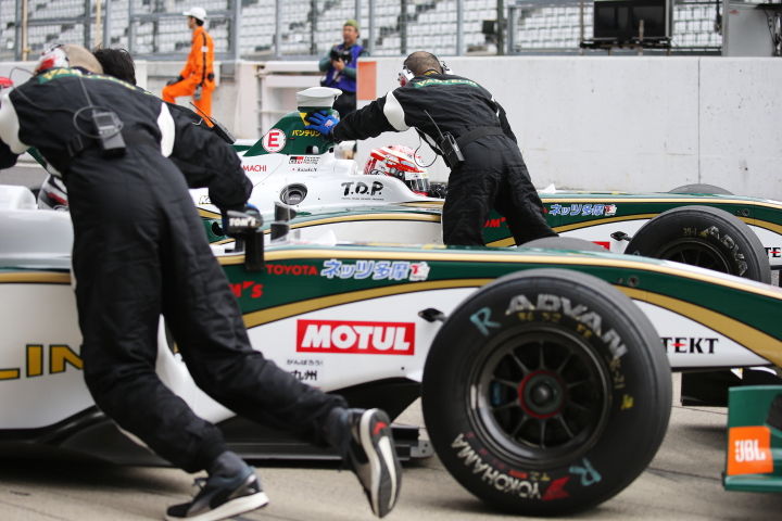 フリー走行1回目: VANTELIN TEAM TOM’S、2台のDallara SF14