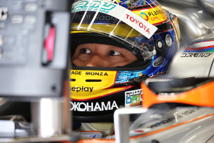 フリー走行1回目: 石浦宏明（P.MU/CERUMO · INGING SF14）