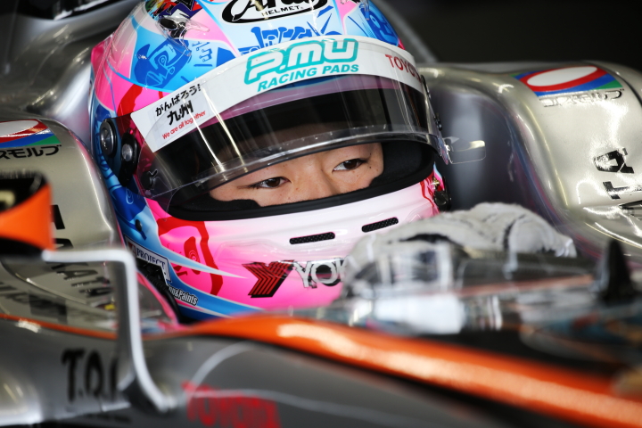 フリー走行1回目: 国本雄資（P.MU/CERUMO · INGING SF14）