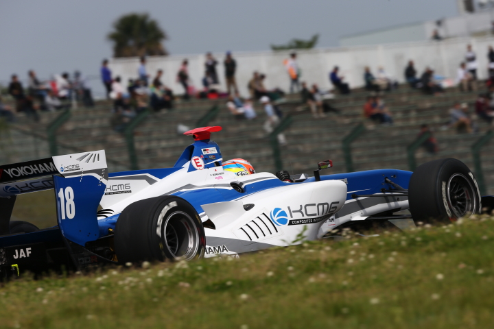 ノックアウト予選: 中山雄一（KCMG Elyse SF14）