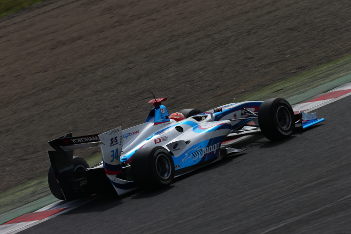 ノックアウト予選: 小暮卓史（DRAGO CORSE SF14）