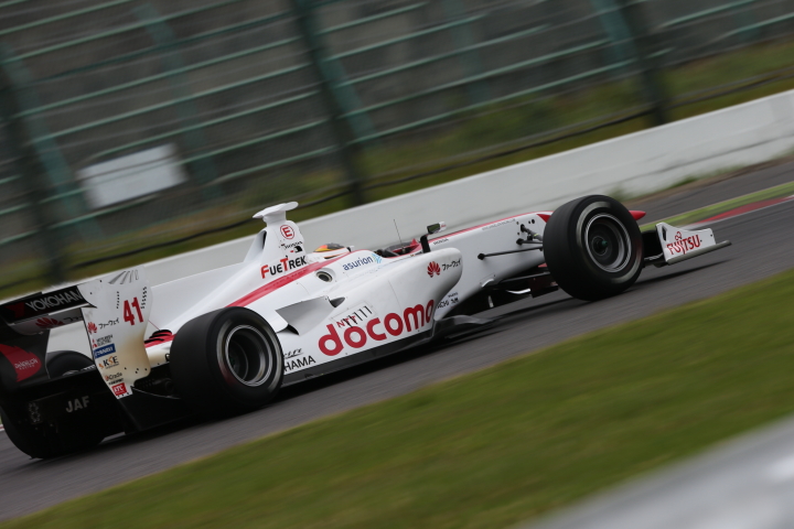 ノックアウト予選: ストフェル・バンドーン（DOCOMO DANDELION M41S SF14）