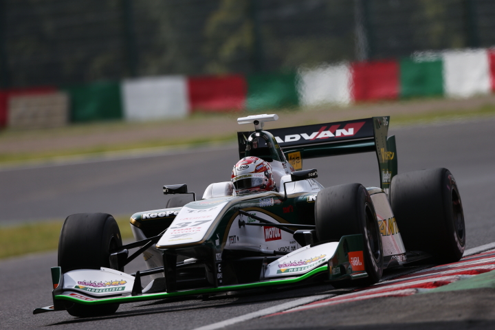 フリー走行2回目: 中嶋一貴（VANTELIN KOWA TOM’S SF14）