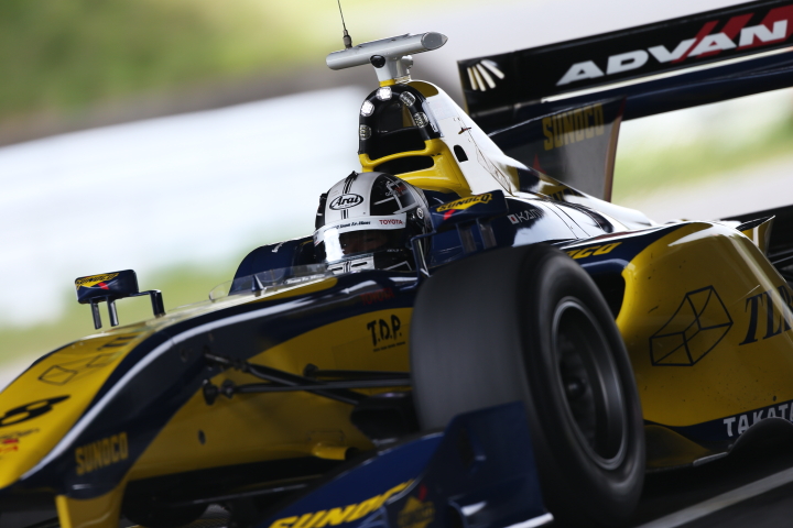 フリー走行2回目: 小林可夢偉（SUNOCO TEAM LEMANS SF14）