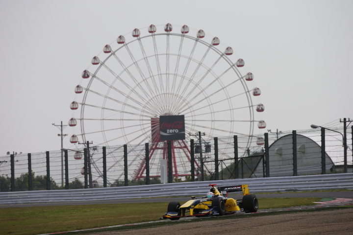 フリー走行2回目: ナレイン・カーティケヤン（SUNOCO TEAM LEMANS SF14）