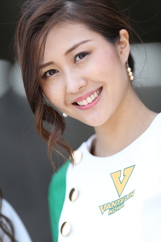 ピットウォーク: レースクイーン