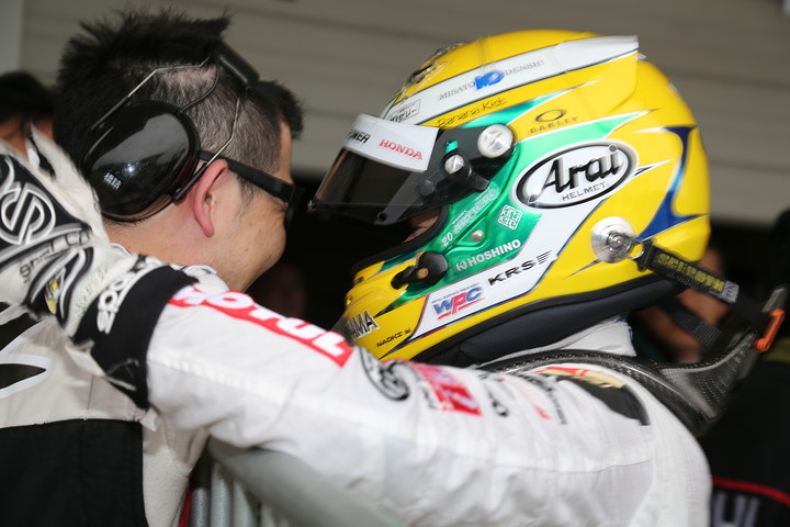 ノックアウト予選: ポールポジションを獲得した山本尚貴（TEAM無限）