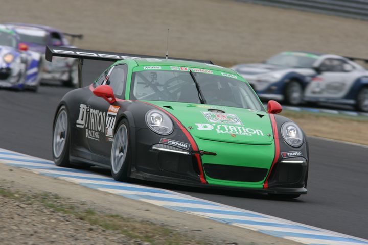 ST-1クラスポールポジションは星野敏／荒聖治組（D'station Porsche 991）