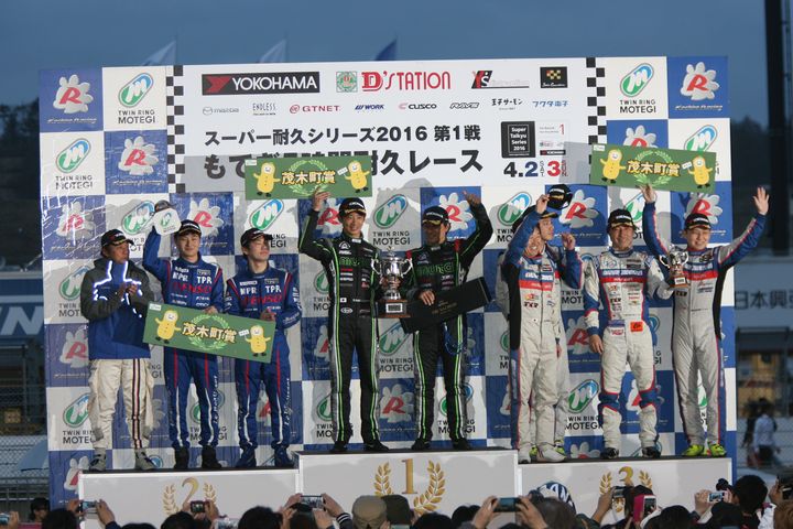 ST-3クラスの表彰式