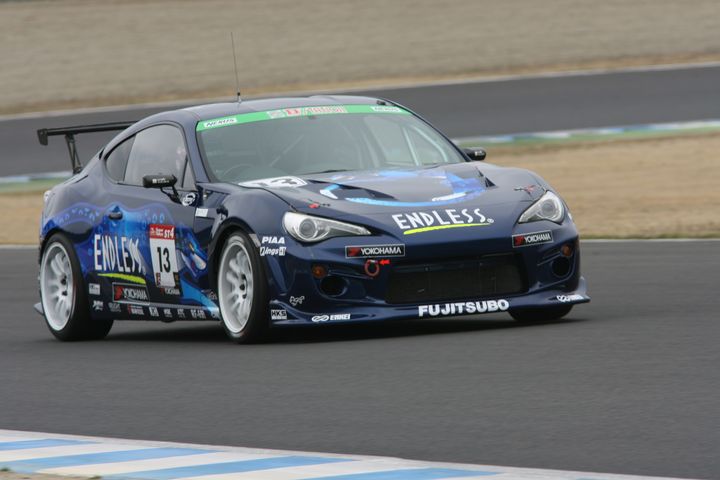 ウォームアップ: ST-4クラス・トップタイムは村田信博／小河諒／元嶋佑弥／鳥谷篤史組（ENDLESS･ADVAN･86）