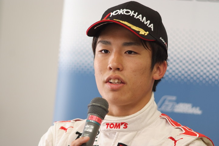 決勝記者会見: 3位の坪井翔（TEAM TOM'S）