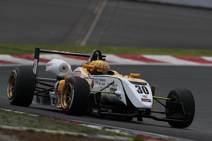 Nクラス予選2位はDRAGON（B-Max Racing F308）