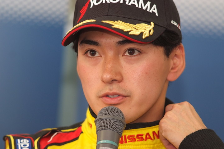 決勝記者会見: 3位の千代勝正（B-Max Racing team with NDDP）