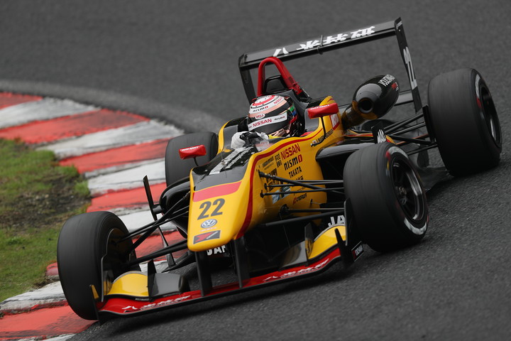 ポールポジションはヤン・マーデンボロー（B-MAX NDDP F3）