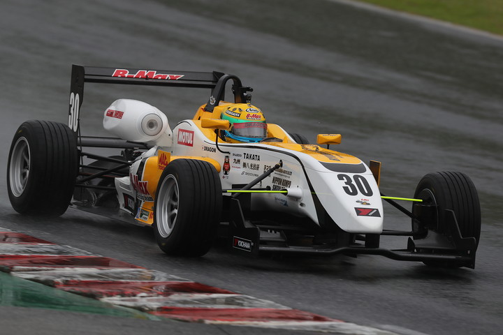 Nクラス決勝2位はDRAGON（B-Max Racing F308）