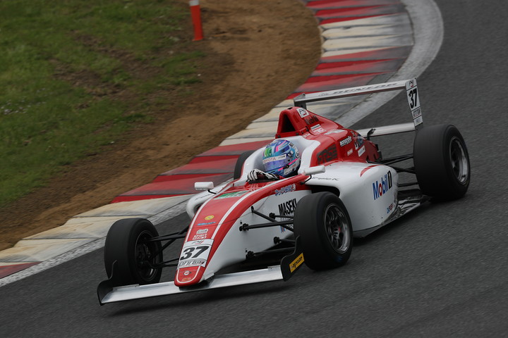 優勝は小高一斗（FTRSスカラシップF4）