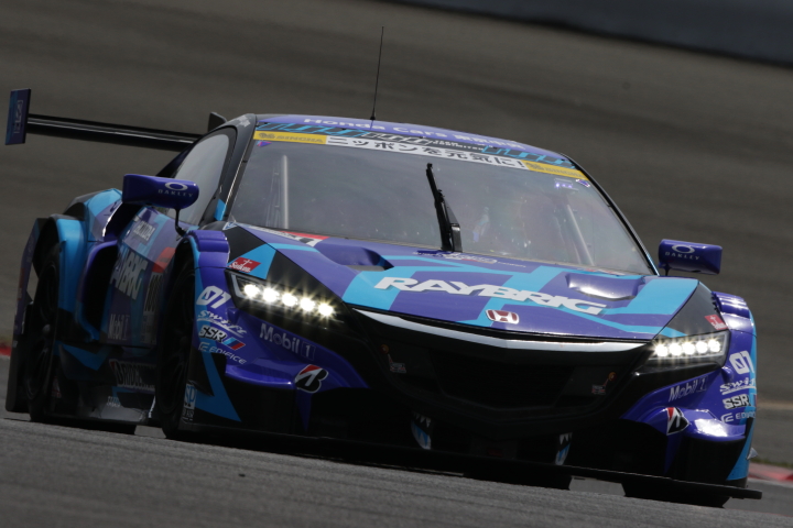 公式練習: 伊沢拓也（GT500クラス・RAYBRIG NSX CONCEPT-GT）