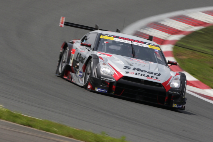 公式練習: 千代勝正（GT500クラス・S Road CRAFTSPORTS GT-R）