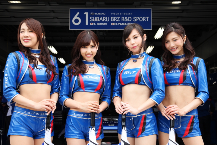 ピットウォーク: レースクイーン