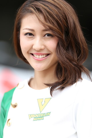 ピットウォーク: レースクイーン