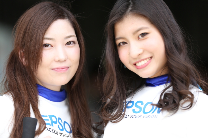 ピットウォーク: レースクイーン