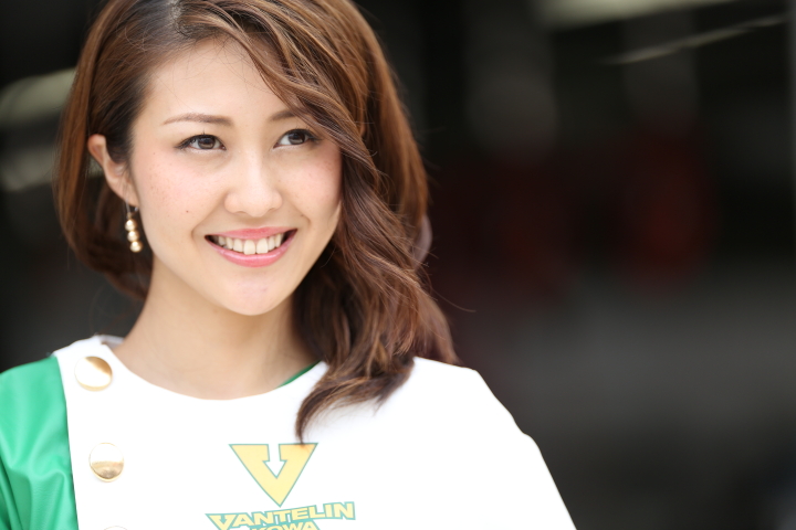 ピットウォーク: レースクイーン