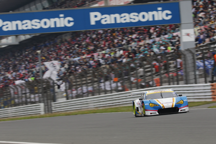 GT300クラスノックアウト予選Q1: 山田真之亮（UPGARAGE BANDOH 86）