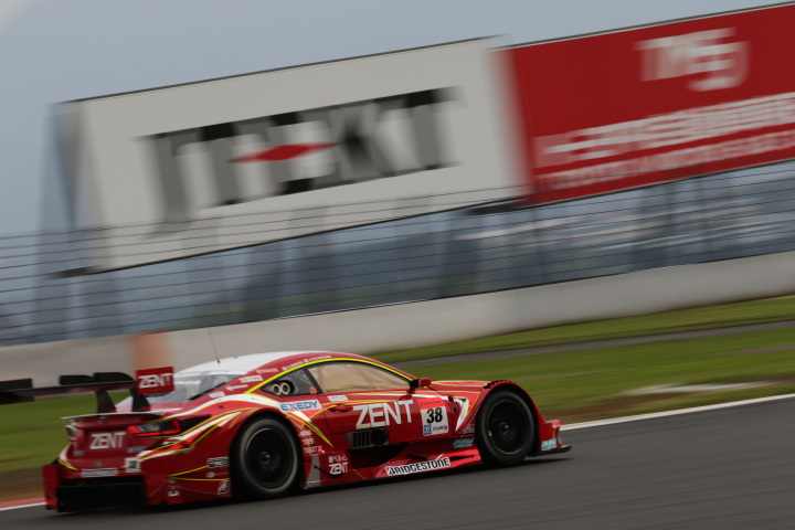 GT500クラスノックアウト予選Q2: 立川祐路（ZENT CERUMO RC F）