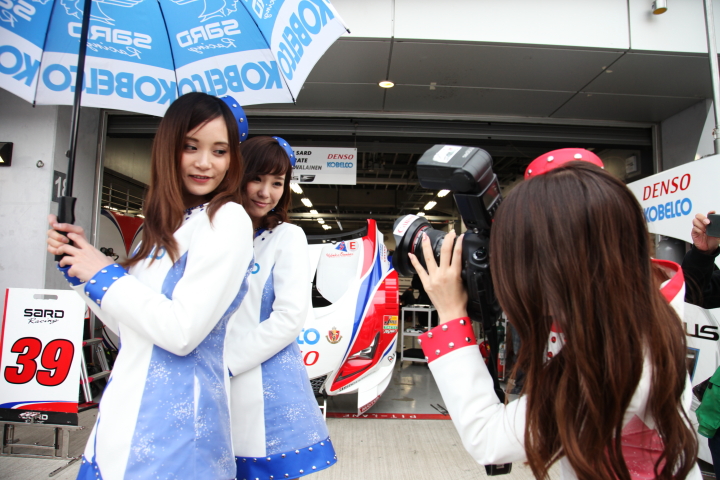 GTキッズウォーク: レースクイーン