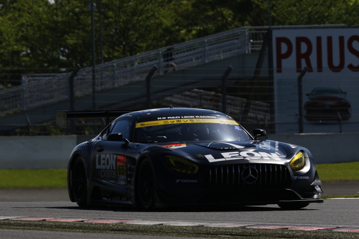 フリー走行: 蒲生尚弥（LEON CVSTOS AMG-GT）