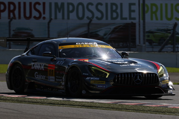 フリー走行: 平中克幸／ビヨン・ビルドハイム組（GAINER TANAX AMG GT3）