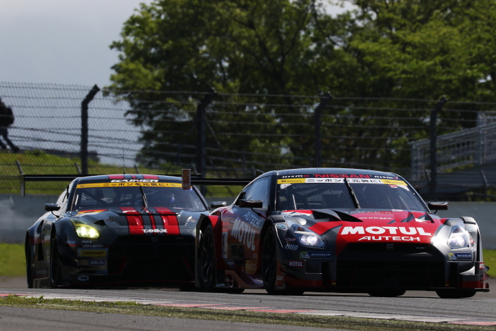 フリー走行: 松田次生（MOTUL AUTECH GT-R）