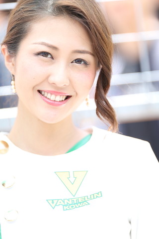 ピットウォーク: レースクイーン