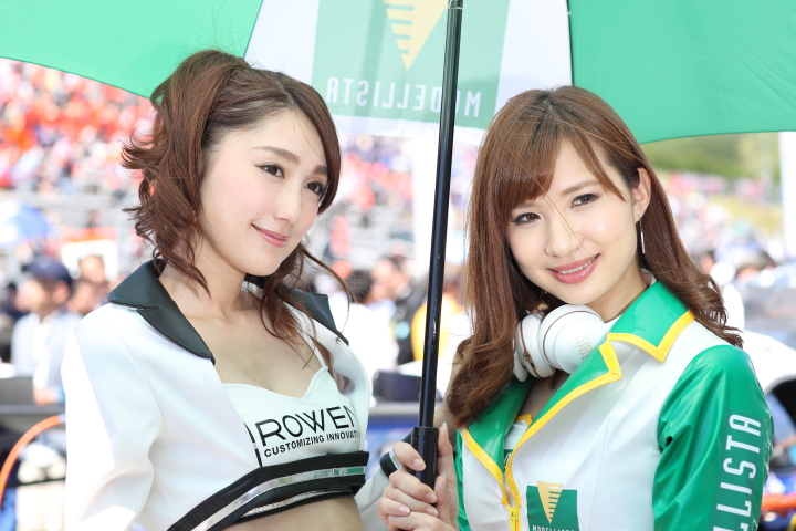 スタート進行: レースクイーン