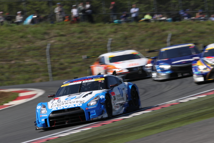 決勝レース: 佐々木大樹（フォーラムエンジニアリングADVAN GT-R）