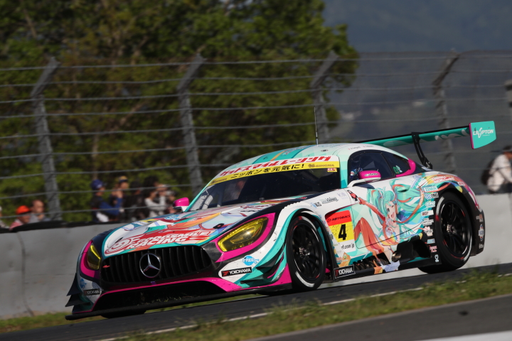 決勝レース: 谷口信輝（グッドスマイル初音ミクAMG）